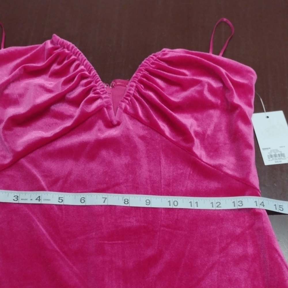 New SO Velvet Vibrant Strapless Mini Dress in Fuchsia Wedding Guest, Formal - Picture 9 of 16
